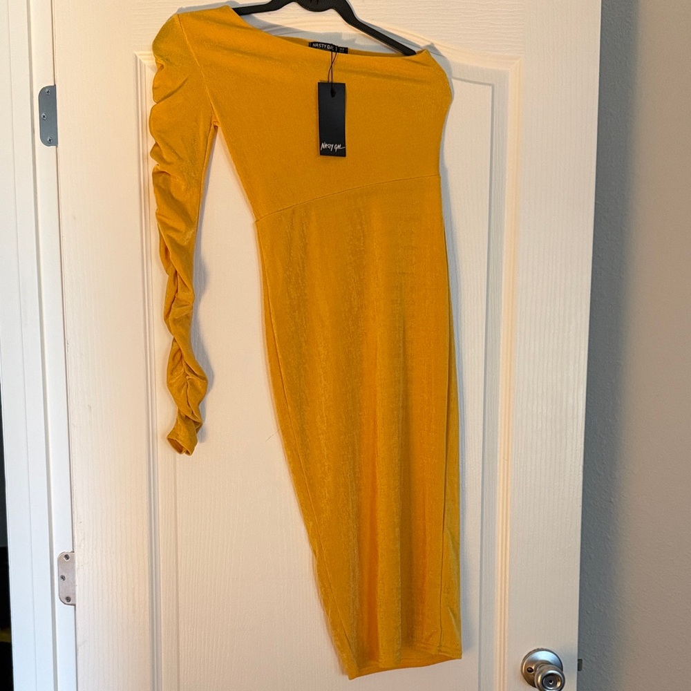 Nasty Gal Mustard One-Shoulder Dress